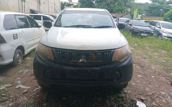 MITSUBISHI DC HDX 4X4
