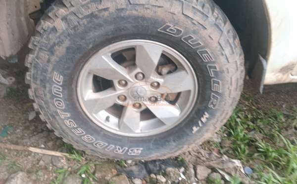 MITSUBISHI DC HDX 4X4