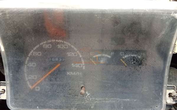 SUZUKI CARRY ST 100