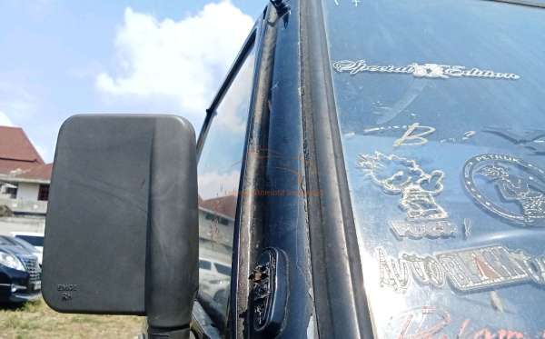 SUZUKI CARRY ST 100