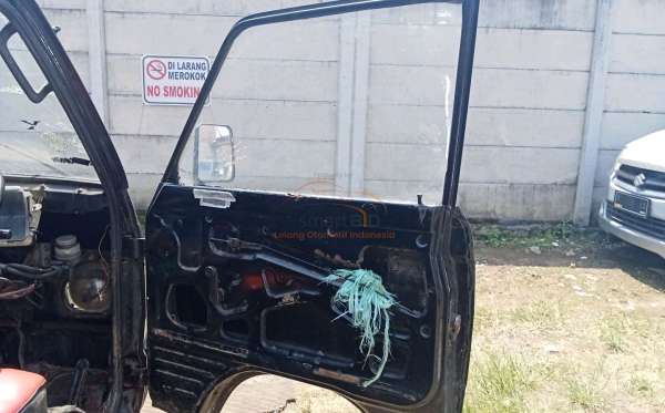 SUZUKI CARRY ST 100