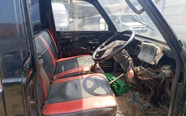SUZUKI CARRY ST 100