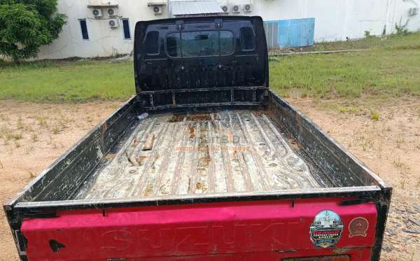 SUZUKI  CARRY  PU