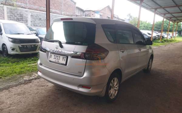 SUZUKI  ERTIGA