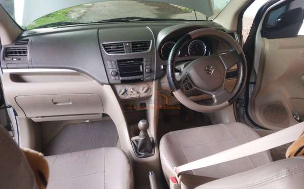 SUZUKI  ERTIGA