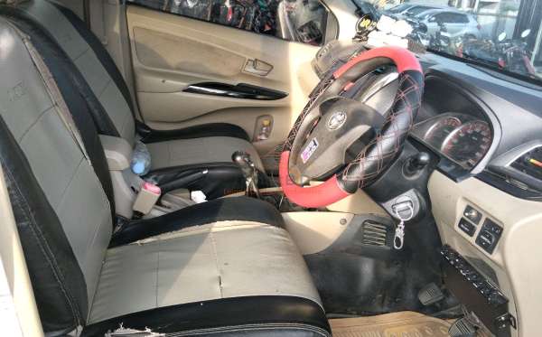 TOYOTA AVANZA 1.3 G