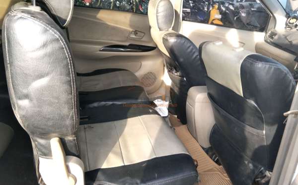 TOYOTA AVANZA 1.3 G