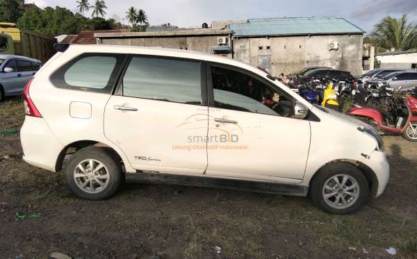 TOYOTA AVANZA 1.3 G