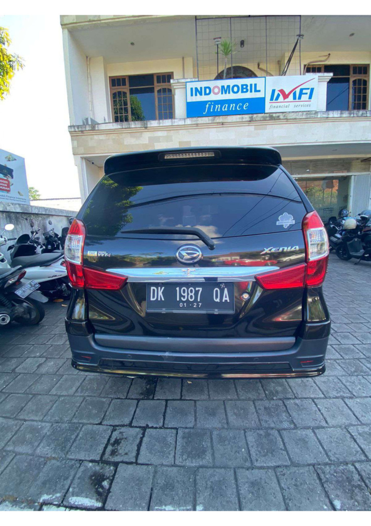 DAIHATSU XENIA  R
