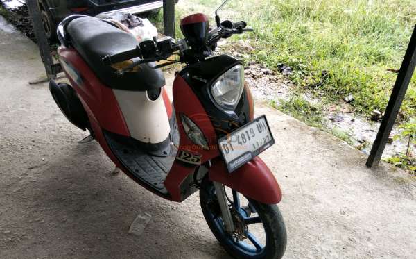 YAMAHA  FINO