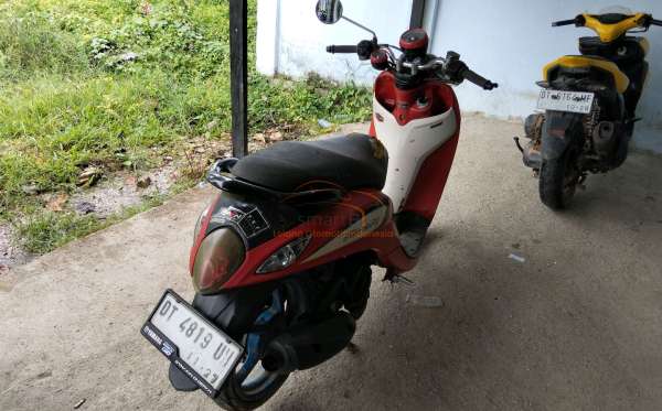 YAMAHA  FINO