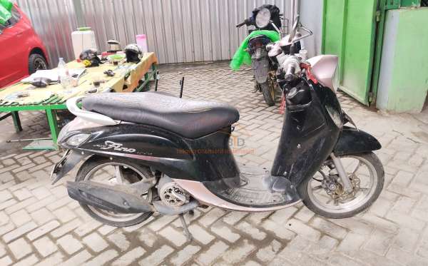 YAMAHA  FINO