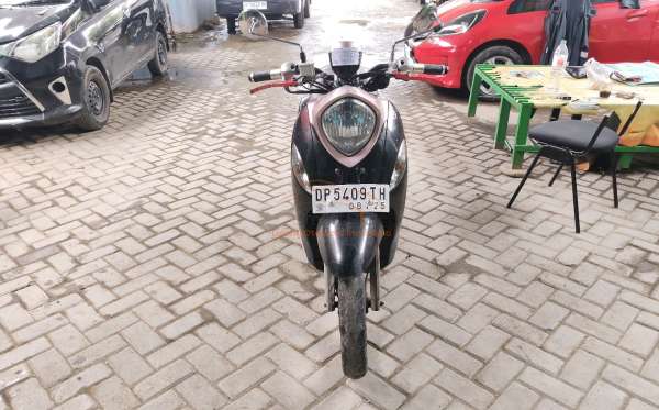 YAMAHA  FINO