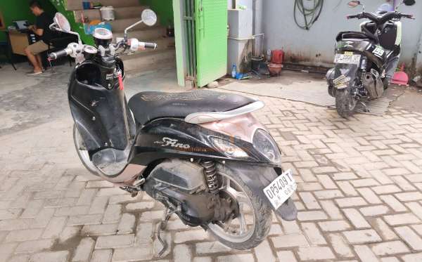 YAMAHA  FINO