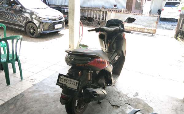 YAMAHA  NMAX