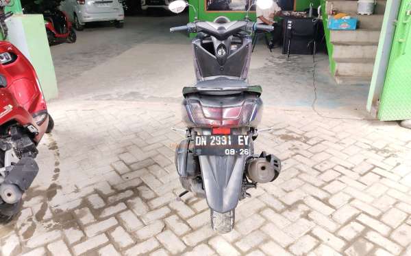 YAMAHA NMAX
