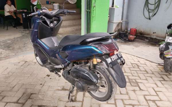 YAMAHA NMAX