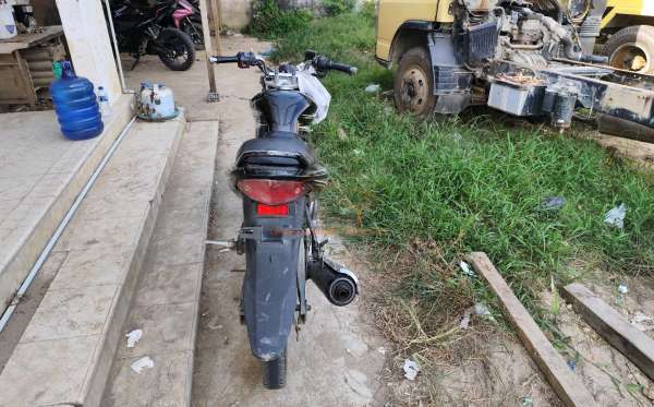 YAMAHA VIXION