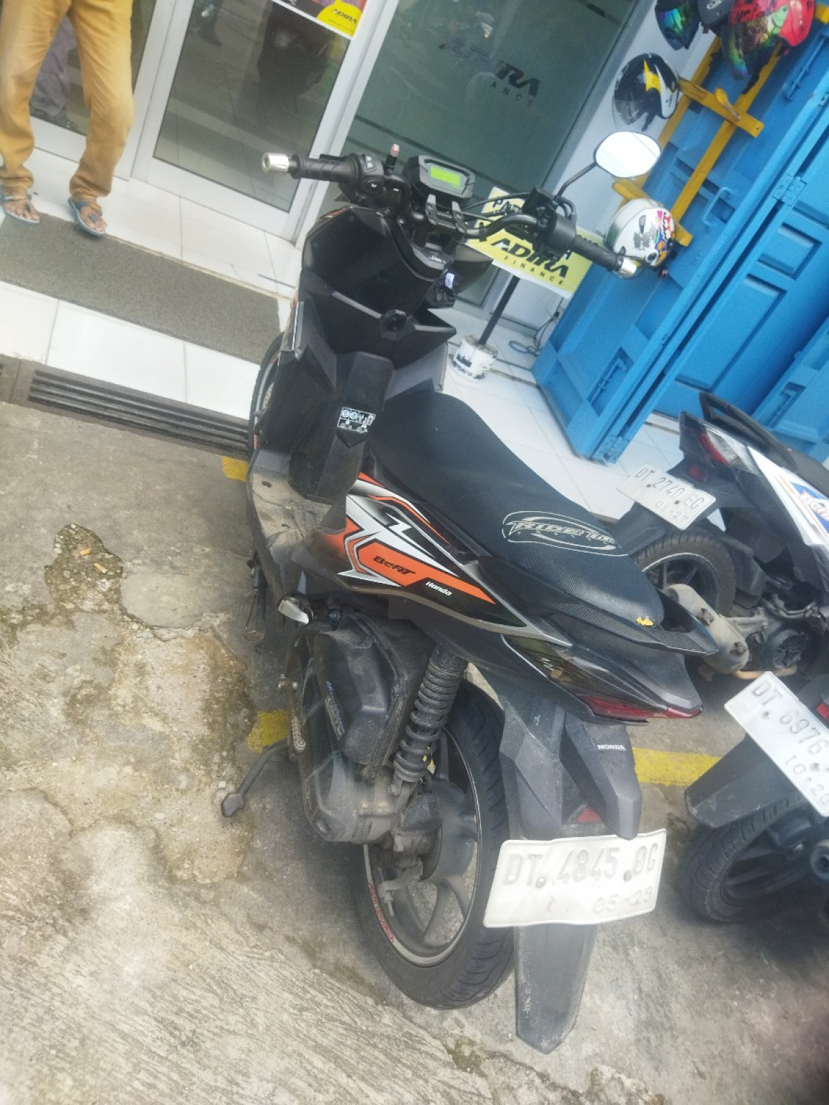 HONDA BEAT STREET