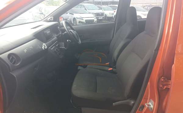 DAIHATSU SIGRA
