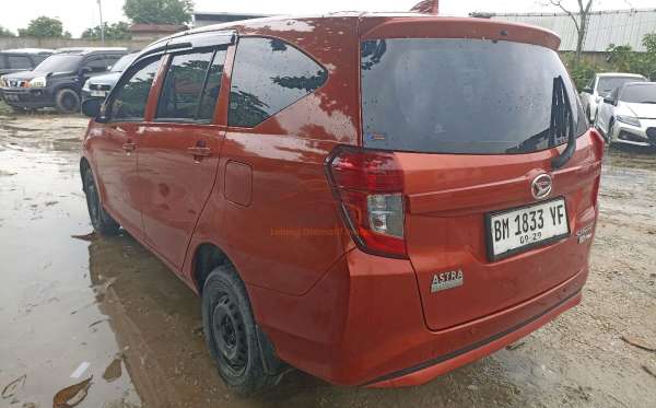 DAIHATSU SIGRA