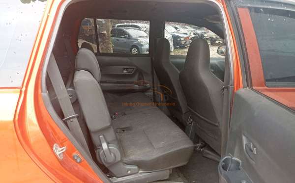 DAIHATSU SIGRA