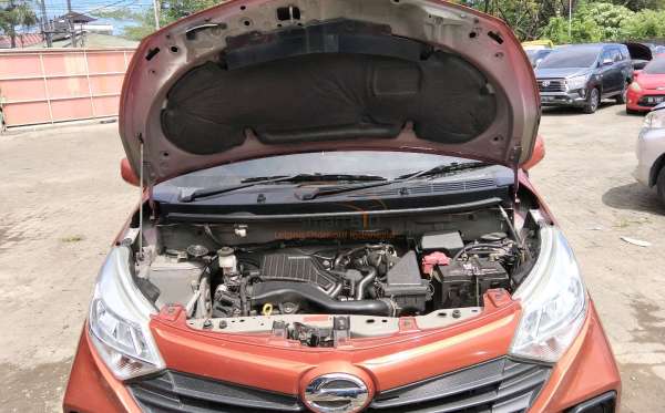 DAIHATSU  SIGRA  X