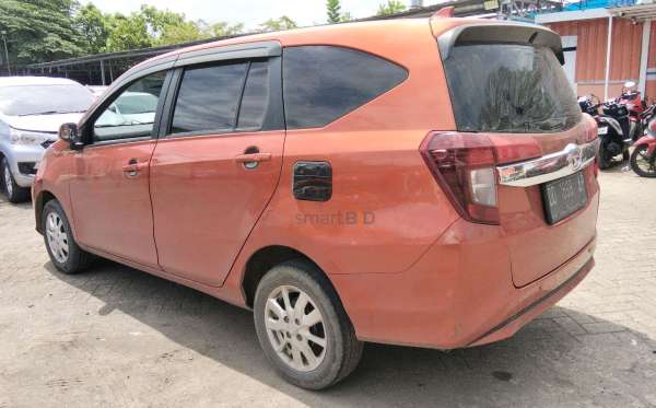 DAIHATSU  SIGRA  X