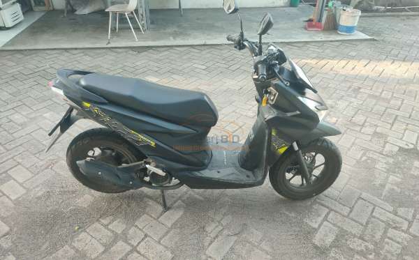 HONDA  BEAT STREET