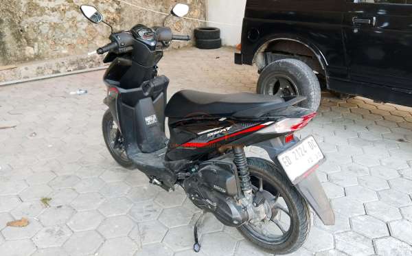 HONDA  BEAT