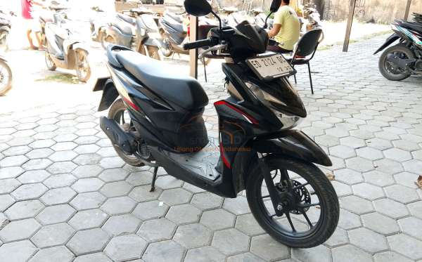 HONDA  BEAT
