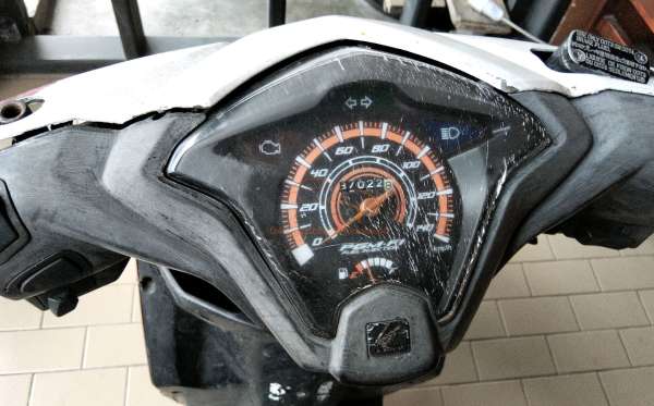 HONDA  BEAT