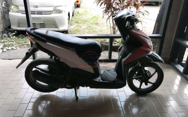 HONDA  BEAT