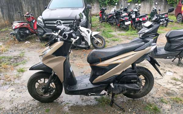 HONDA  BEAT STREET