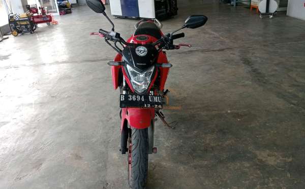 HONDA  CB 150