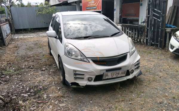 HONDA JAZZ GE8 1.5 E