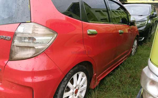 HONDA  JAZZ  GE8 1.5 E