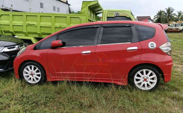HONDA  JAZZ  GE8 1.5 E