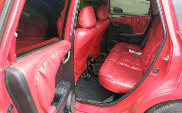 HONDA  JAZZ  GE8 1.5 E