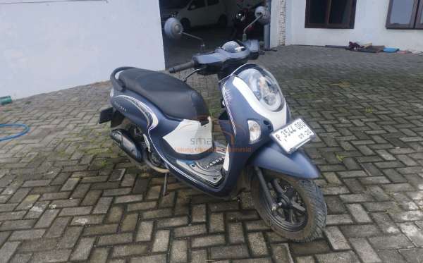 HONDA SCOOPY