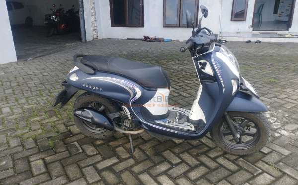 HONDA SCOOPY