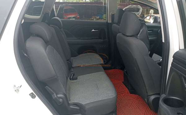 HYUNDAI STARGAZER