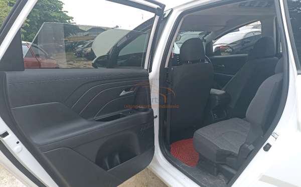 HYUNDAI STARGAZER