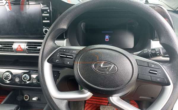 HYUNDAI STARGAZER