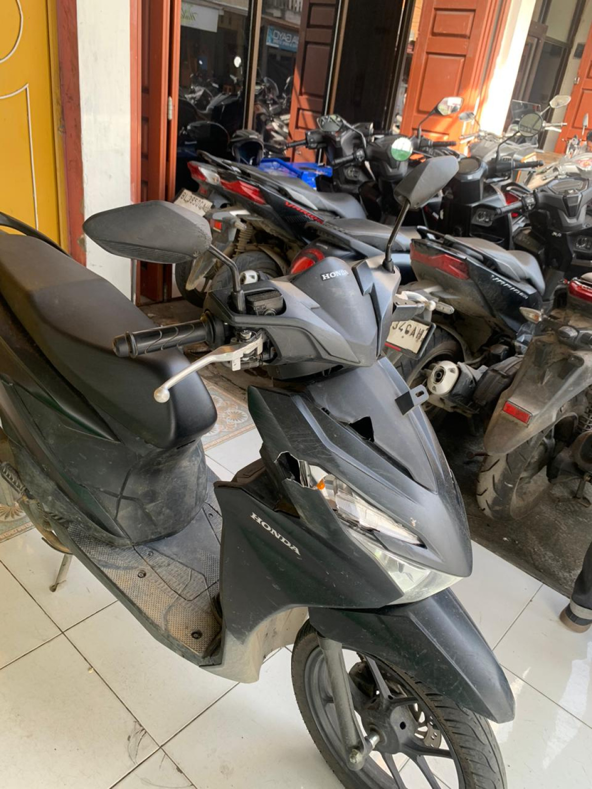 HONDA  BEAT