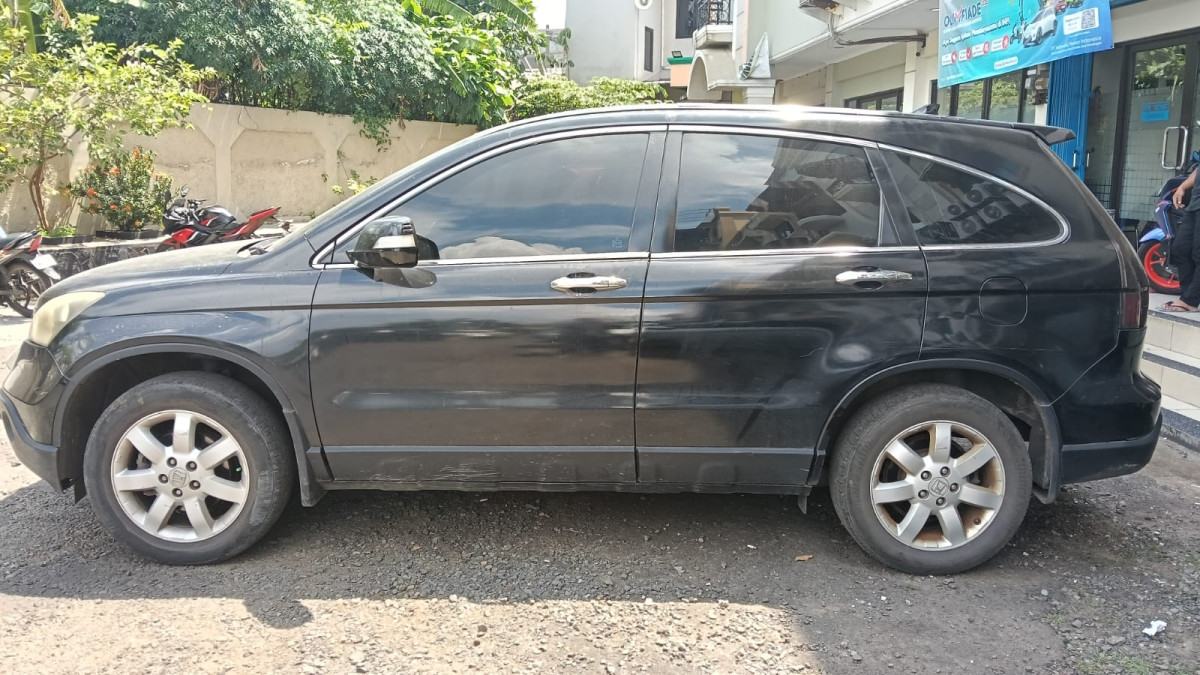 HONDA  CR-V  RE1 2WD 2.4 A/T