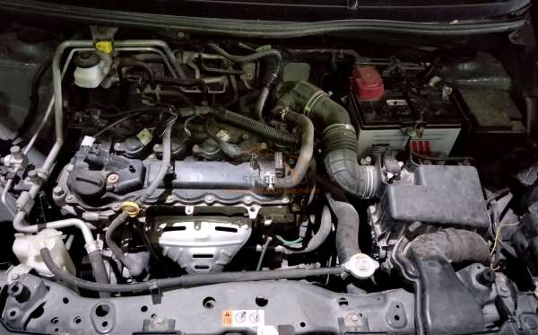 TOYOTA AVANZA