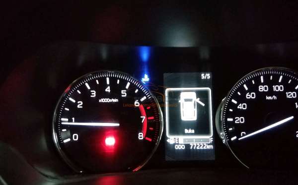 TOYOTA AVANZA