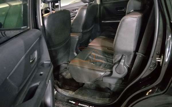 TOYOTA AVANZA