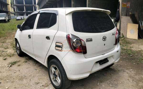 DAIHATSU  AYLA